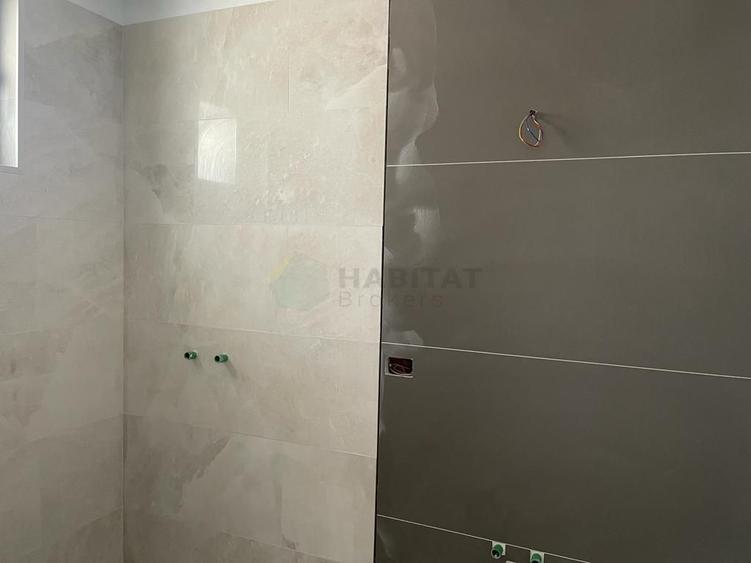 Vilă spațioasă Tunari | Curte mare | Complex închis