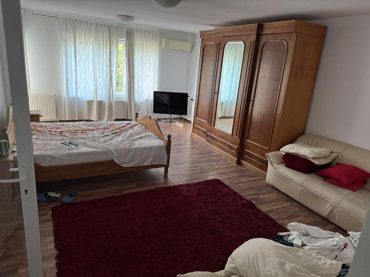 Domeniu de 13.054 mp cu vilă de ~1.000mpc și lac privat Teisori, Bulbucata