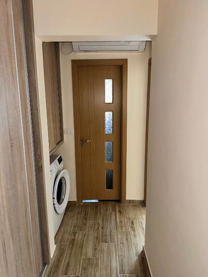 Închiriez 2 camere renovat, bd. Mamaia – Capitol | Direct proprietar