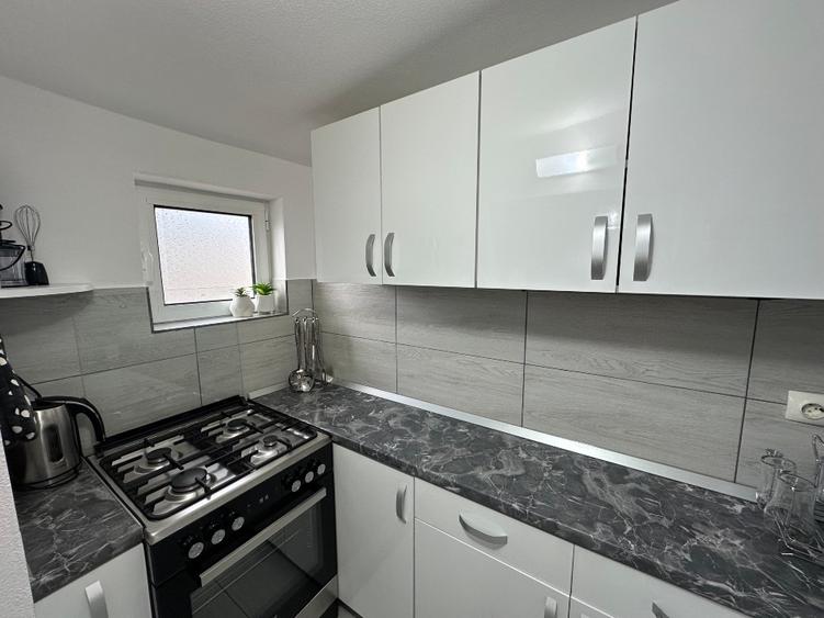 Vând Apartment în Vilă zona Centrală Tg-Jiu
