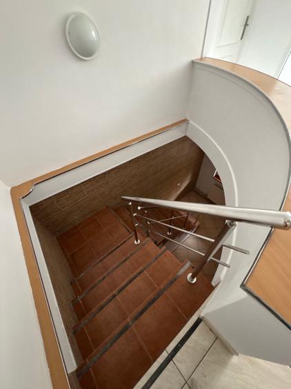 Vilă S+P+E+M cu 10 camere pentru birouri/hotel zona Stadionul Giulesti