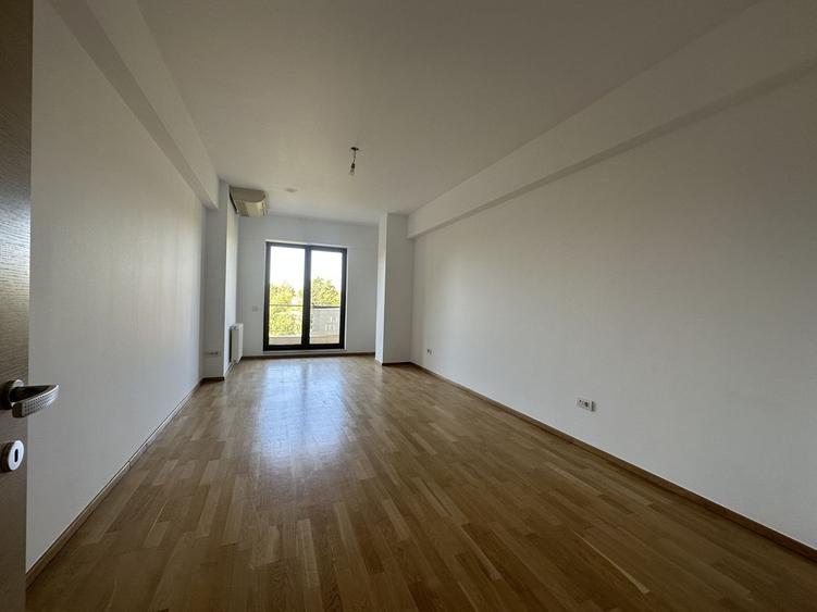 BEST DEAL Satul Francez | Herastrau | 4 camere | Vedere Parc | loc de parcare
