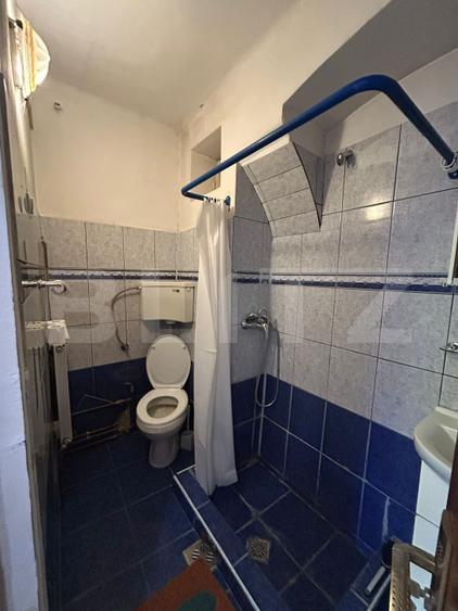 Casa 2 camere 53,80 mp, ,curte comunamare, centrul vechi - Brasov