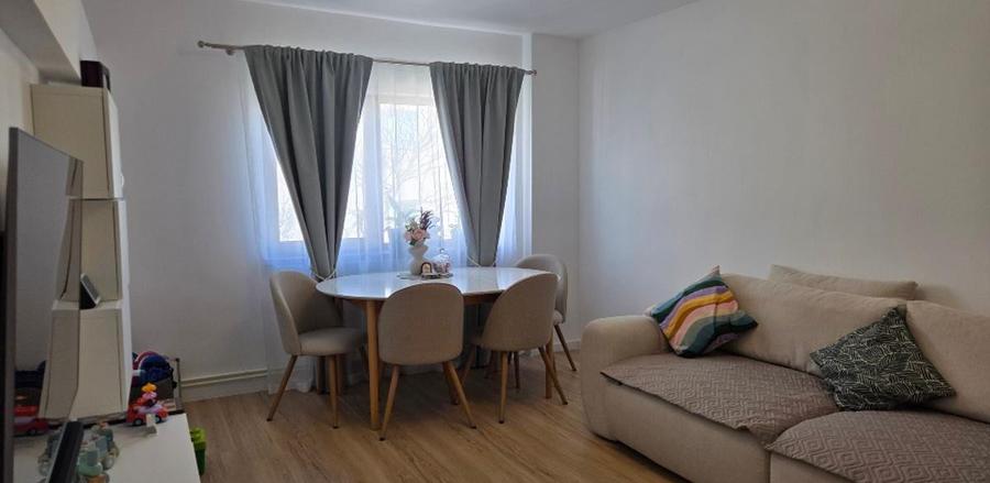 APARTAMENT 3 CAMERE | MOBILAT | TOMIS 3 | SOVEJA | STRADAL