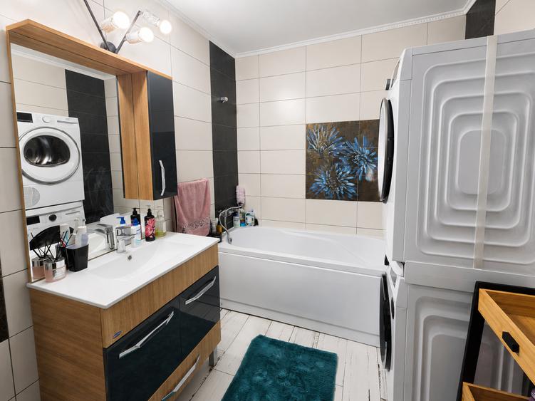 Apartament la vilă, Tineretului