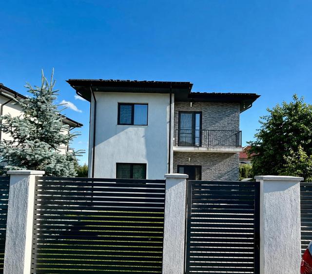 Casă Vila P+E 2020, living + 3 dormitoare, mobilată/utilată, terasă închisă 25 mp - Valea Lupului, Iași