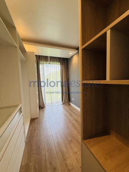 OPORTUNITATE! Apartament 3 camere, ultrafinisat, zona FSEGA!