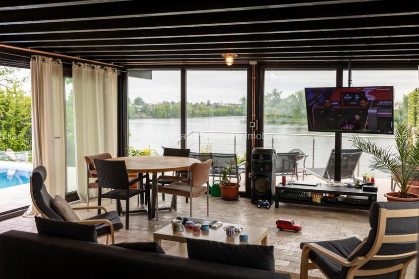 Baneasa lake House 340sqm, swimming pool, lake side deck - 32