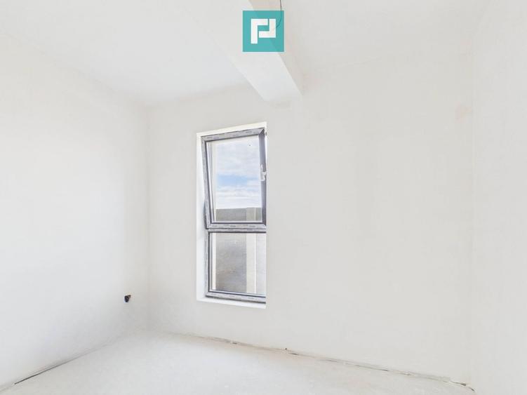 Duplex luminos 101 mp utili, teren 350mp în Covaci