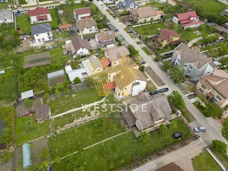Vila premium de vanzare, cu 6 camere, in Sacalaz
