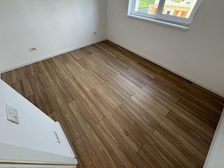 Vila moderna P+1, 150m2 si 320 curte cu POMPA DE CALDURA