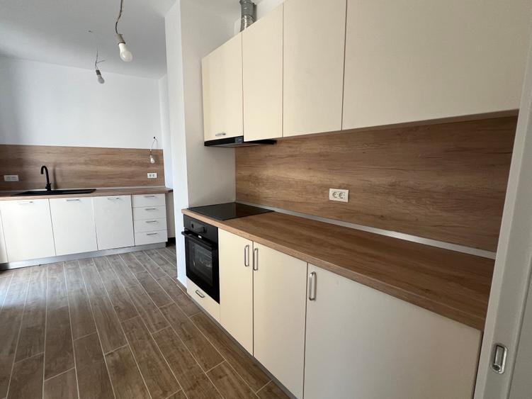 Prima inchiriere 4 camere premium, Bloc Boutique nou - Armenească