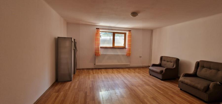 Casa P+1+M cu 5 camere teren 486 mp garaj si filigorie in Trei Stejari