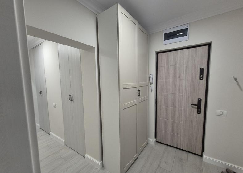 Vânzare Apartament 3 camere în Gorjului