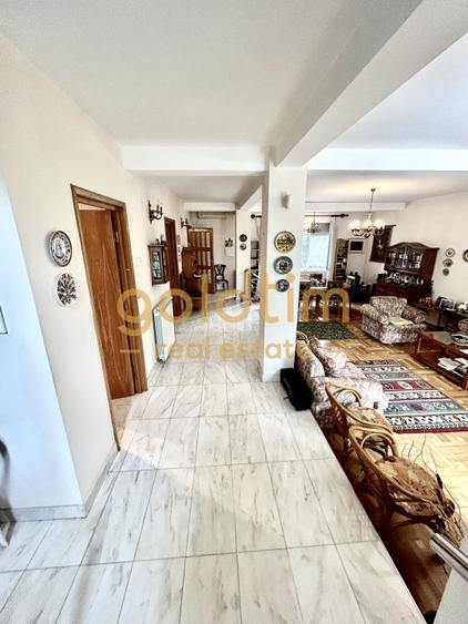 VILA 5 CAMERE CU PISCINA/TEREN 2650MP/CASA PERSONAL/GARAJ/SNAGOV-CIOFLICENI