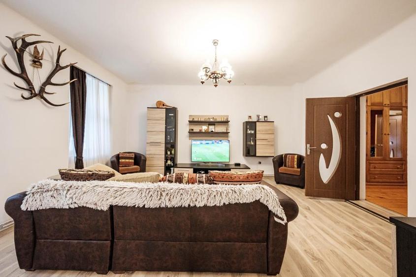 Apartament 3 camere in casa, Centrul Civic