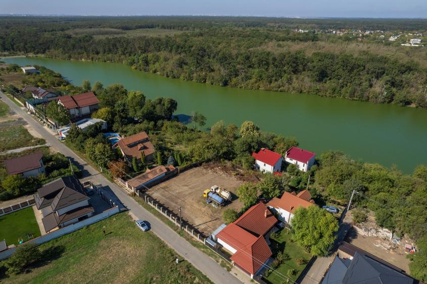 BRANESTI, TEREN CONSTRUCTII 1400 MP, DESCHIDERE 32 MP!