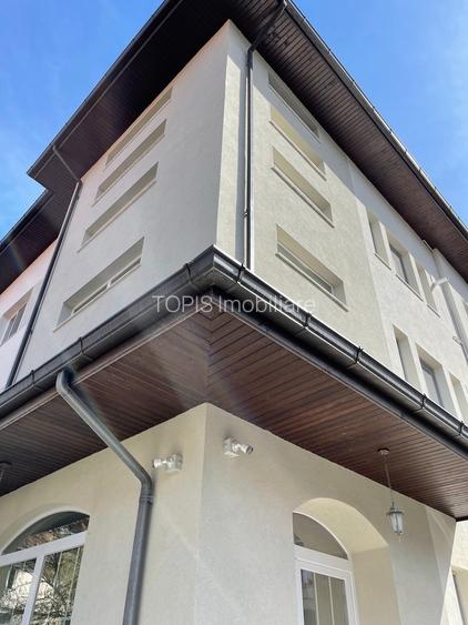 Floreasca / Casa Individuală cu 4 Apartamente - Birouri / Parcare + Curte / 2021 - 9