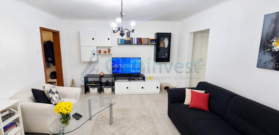 Apartament cu 3 camere de vanzare in Oradea, cartier Nufarul - 3
