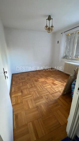 Apartament 3 camere, semidecomandat, et 4/4, zona Democratiei - 7