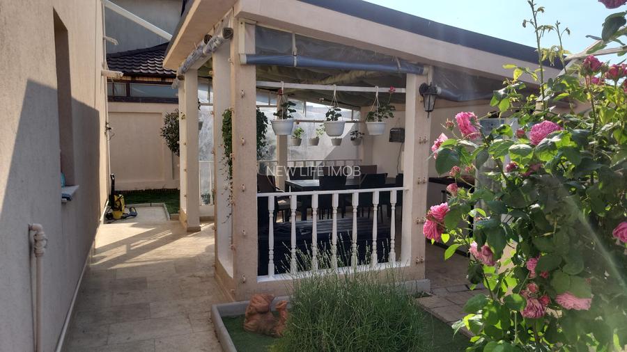 Cumpana / Vila P+1 , mobilata , utilata , finisaje  premium - 5