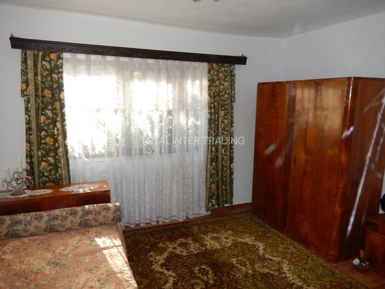 Calugareni-Branistari-casa 4 camere, teren 1965 mp, curent, put, libera,69900 € - 16