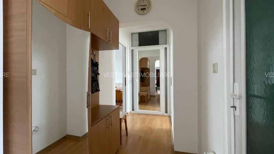 APARTAMENT 3 CAMERE, 2 BAI, NUFARUL, ETAJ INTERMEDIAR - 7