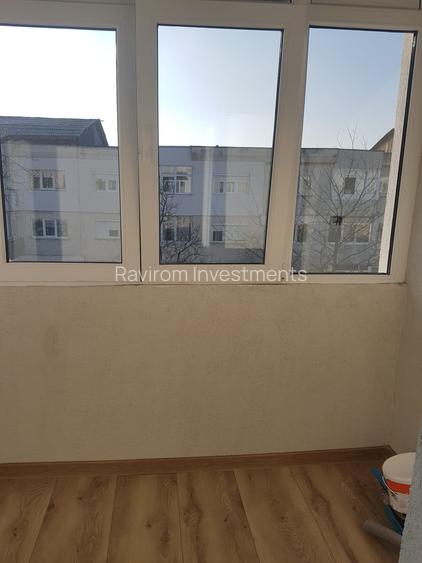 Apartament doua camere, decomandat, etaj 4, cu sarpanta, renovat modern, stradal - 20