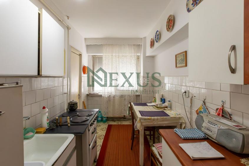 Apartament 3 camere de vânzare, Ultracentral, Bacău - 11