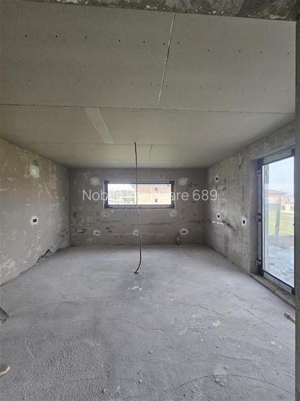 CASA P+ 1E  si  TEREN 500 MP DE VANZARE IN ANDRASESTI - 12