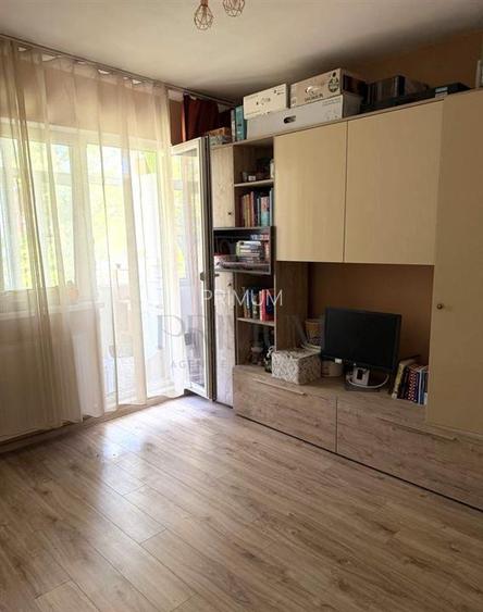 DACIA - ETAJ 2 - 3 CAMERE - RENOVAT - CENTRALA PROPRIE - CLIMA - 8
