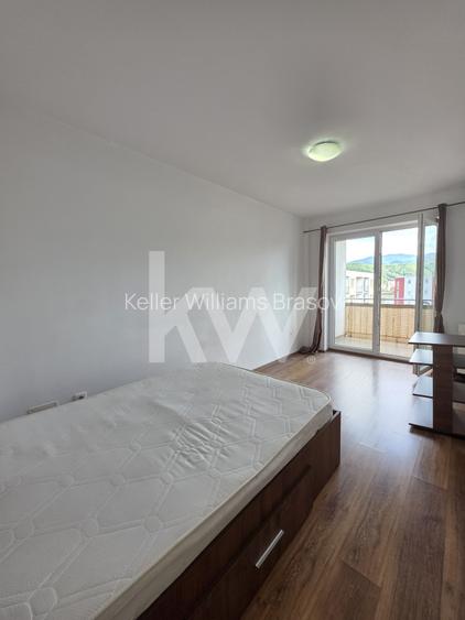 Apartament decomandat cu vedere spre Tâmpa, loc de parcare inclus - 2