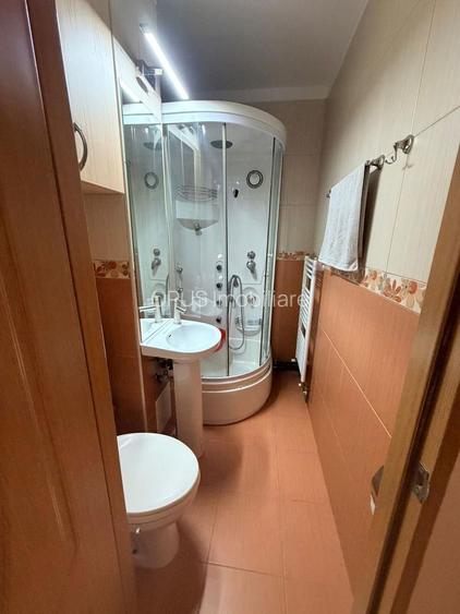 Apartament 3 camere, zona BIG - 10