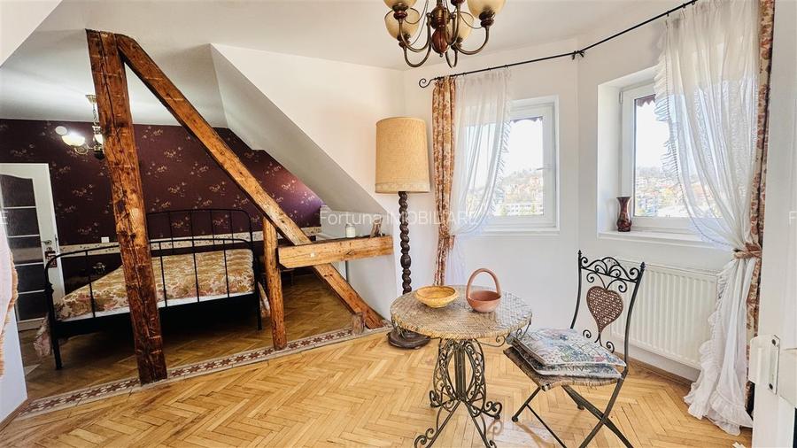 Apartament în casa 5camere - scara interioara - Magazin Star - 12