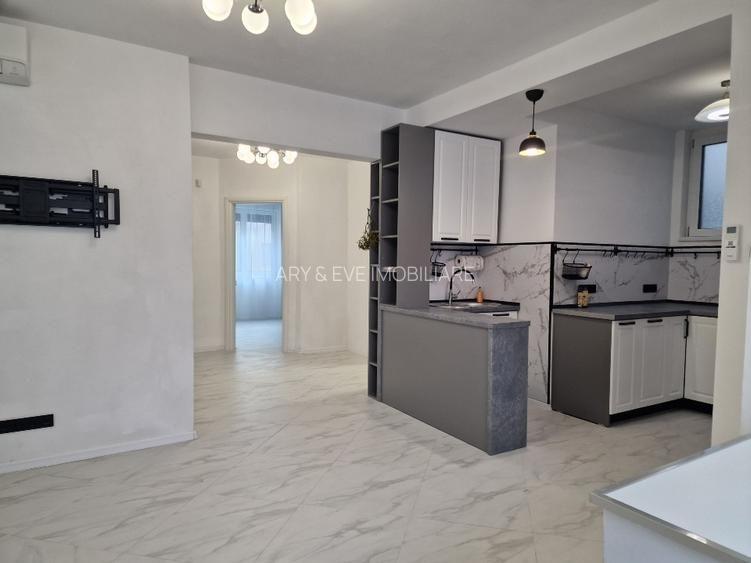 Sediul care impune respect: Duplex de lux în vilă Enzo Canella Prima închiriere - 7