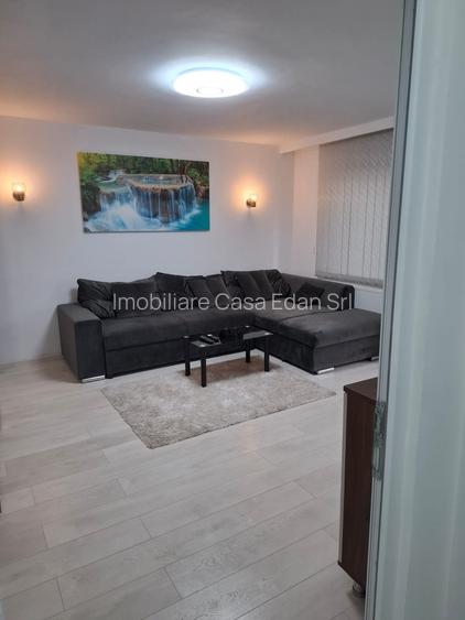 Garsoniera in Campina--330e - 2