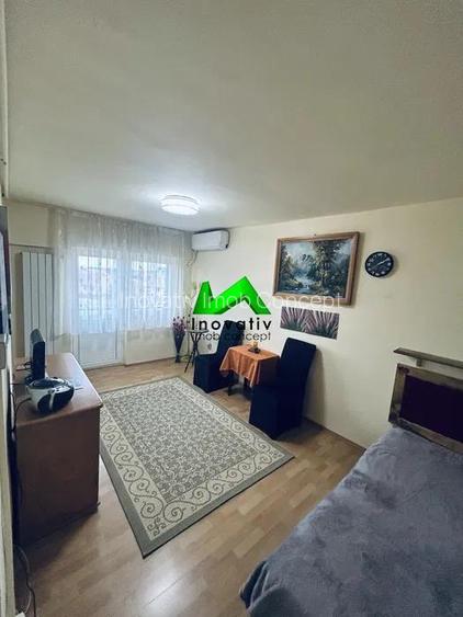 Garsoniera decomandat cu balcon de vanzare Sibiu Siretului - 3