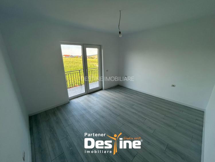 Casa Duplex 113mp 2 locuri de parcare si curte drum asfaltat Intabulata - 10