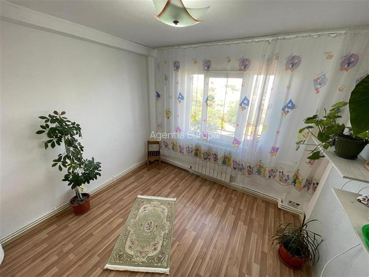 Apartament cu 2 camere de vanzare zona 23 August Tulcea - 5