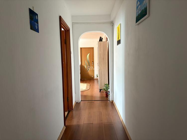 Apartament spatios cu trei camere, Piata Straduintei, 115.000€ - 6