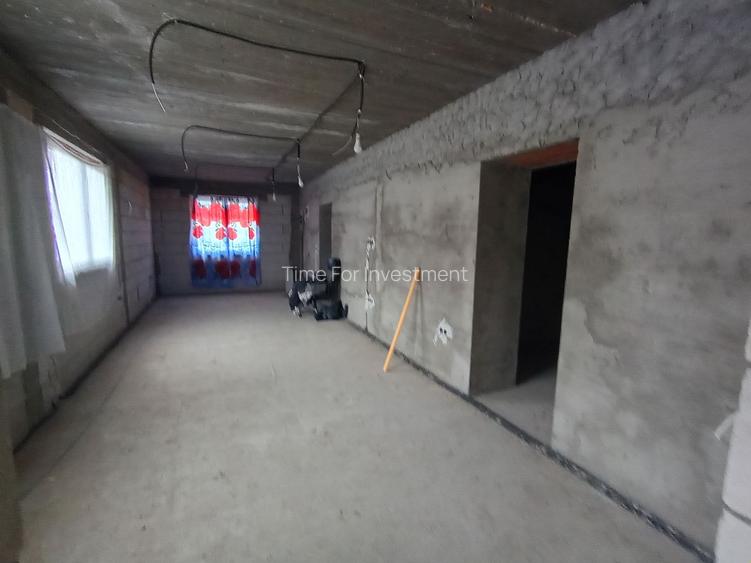 Casa Individuala Suprafete Generoase, Teren Mare, La Rosu - 7