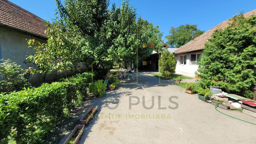 Casa individuala. Teren 2373 mp. Sacalaz - 2