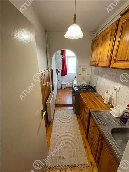 Garsoniera decomandata balcon la etajul 1 zona Strand din Sibiu - 4