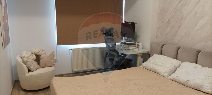 Apartament cu 3 camere de vanzare, centrala proprie - Mihai Bravu - 10