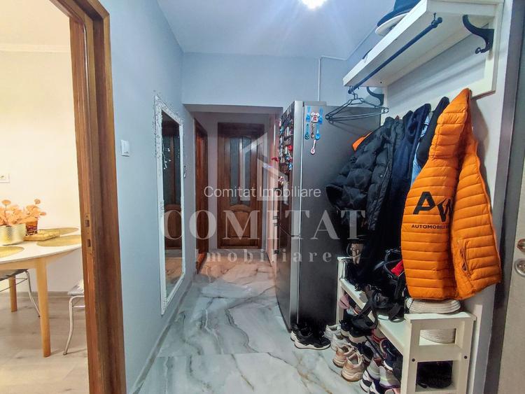 Apartament cu 2 camere decomandate | La cheie | Biblioteca Județeană - 12