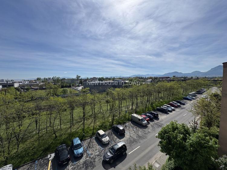 Apartament decomandat cu 3 camere in Florilor, strada Crinului - 15