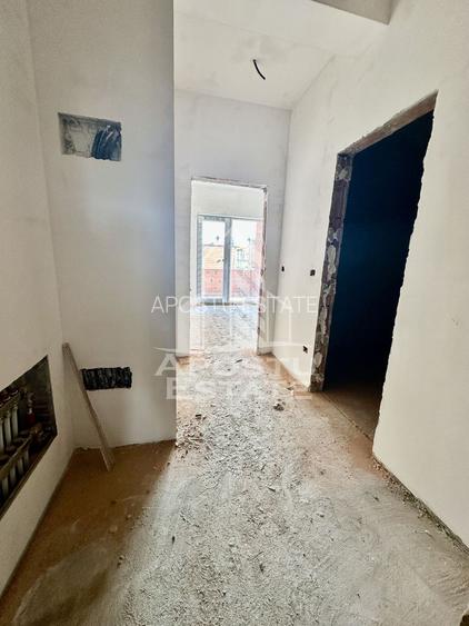 Apartament cu 2 camere, etaj 2, bucatarie semideschisa, Giroc - 5