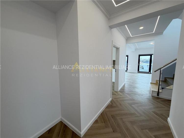 Vila individuala P+1E cu finisaje de lux - 4 camere 3 bai - 540mp teren - 12