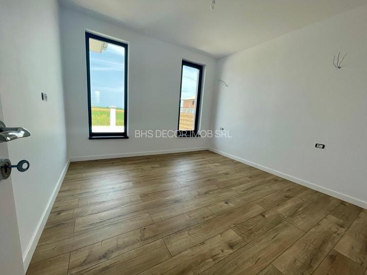 Crevedia, Casa Individuala, teren suprafata 500 mp, Finisaje premium - 12