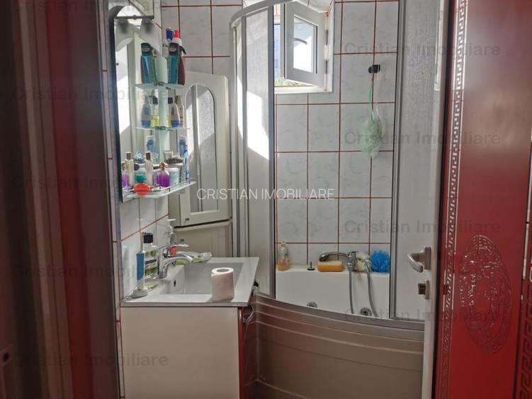 Decomandat Confort 1 SELECT Mobilat 3 cam etaj 3 Viziru 3 - 9